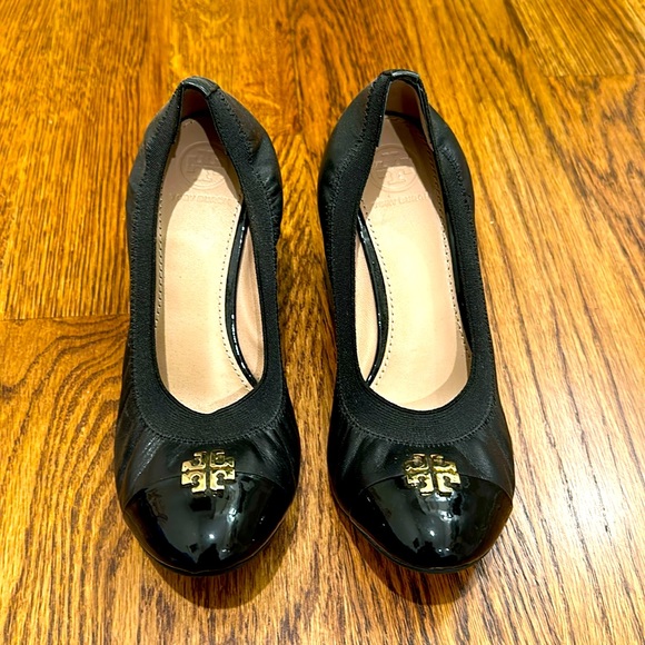 Tory Burch Shoes - NWOT Tory Burch Jolie Black Leather Heel, Size 7